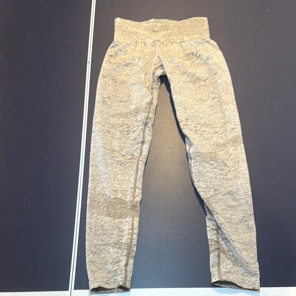 NVGTN Digital Seamless Tan Leggings